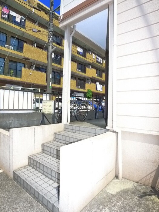 物件外観写真4　(建物設備)