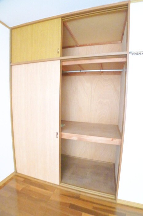 物件内観写真11　(収納)