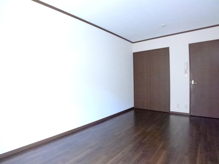 物件内観写真6　(居室)