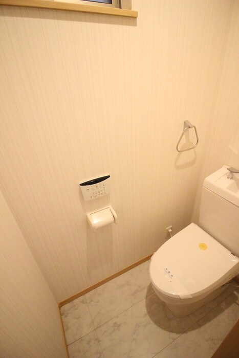 物件内観写真10　(トイレ)