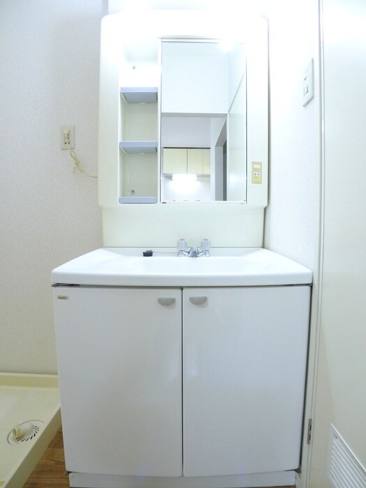 物件内観写真12　(洗面)