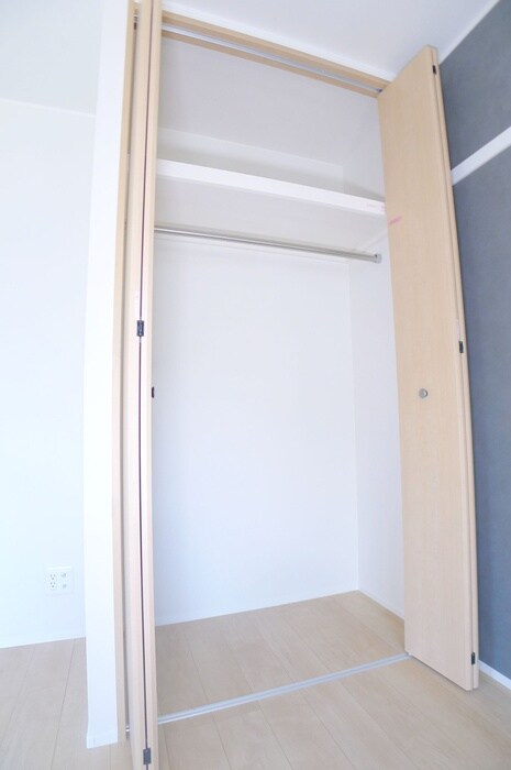 物件内観写真11　(収納)