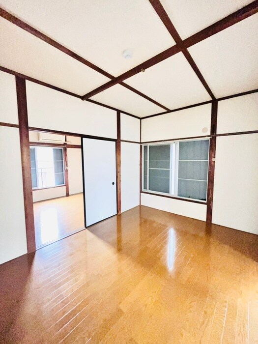 物件内観写真8　(居室)