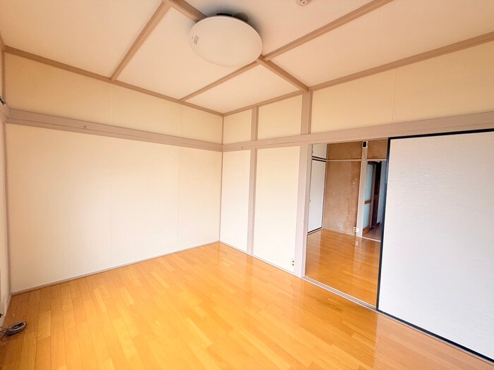 物件内観写真8　(居室)