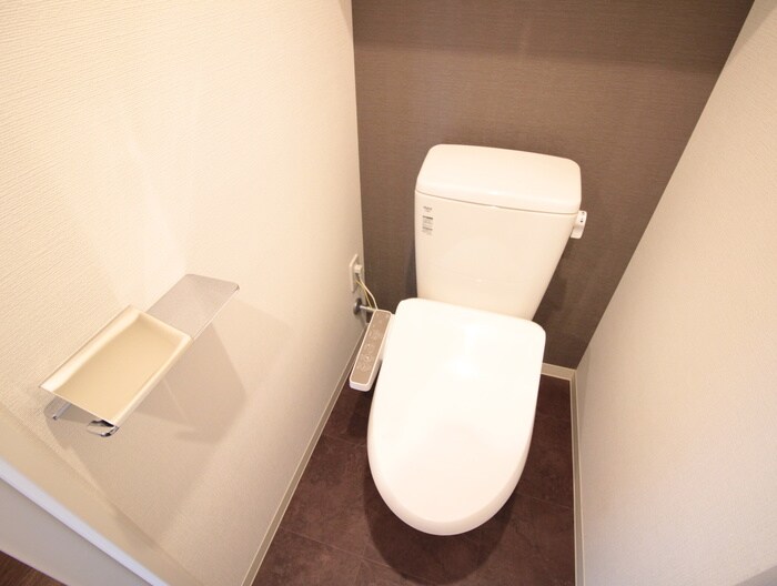 物件内観写真13　(トイレ)