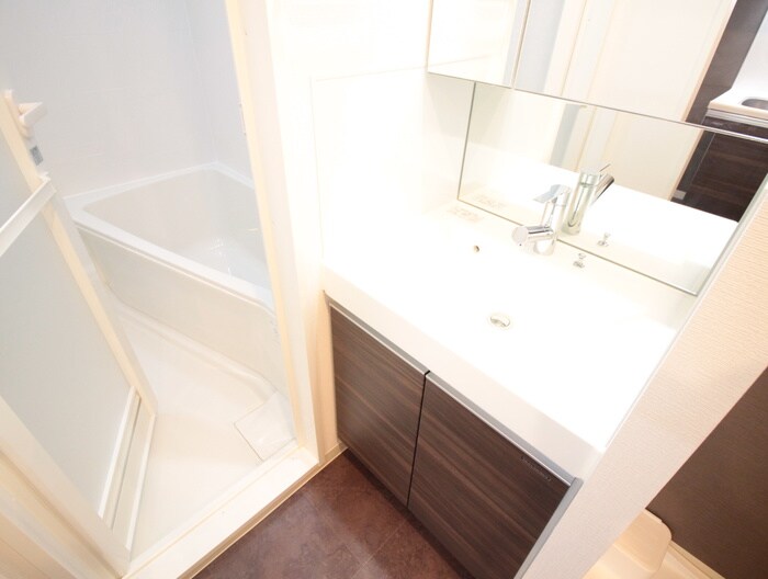 物件内観写真14　(洗面)
