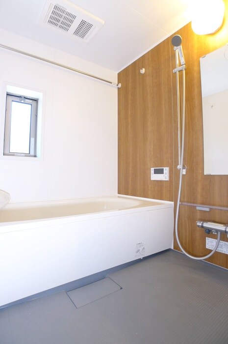 物件内観写真13　(バス／シャワールーム等)