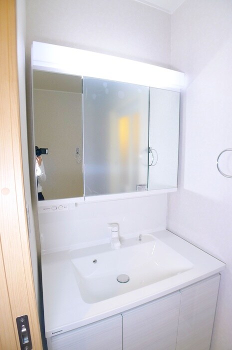 物件内観写真14　(洗面)