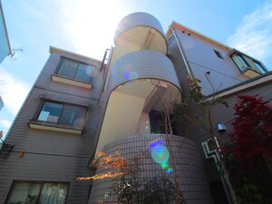 ＲＥＦＩＮＥ　駒沢外観写真