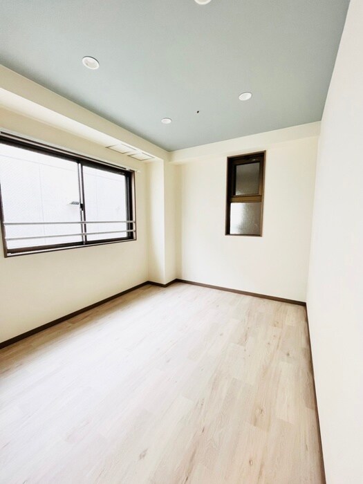 物件内観写真6　(居室)