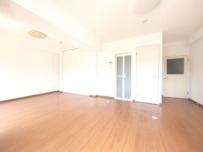 物件内観写真13　(居室)