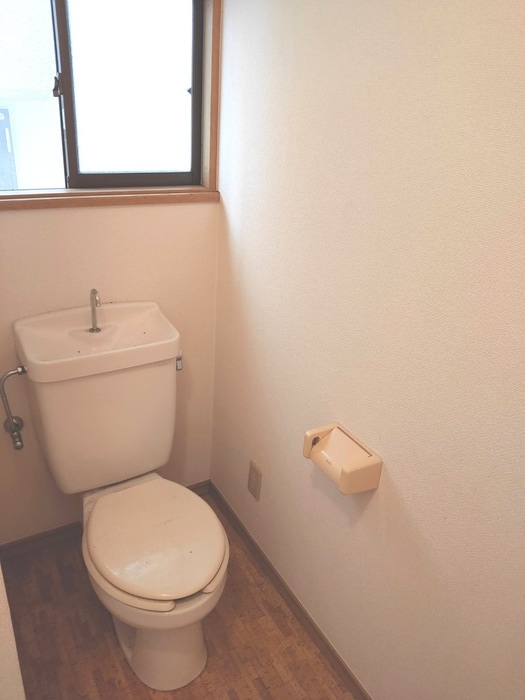 物件内観写真12　(トイレ)