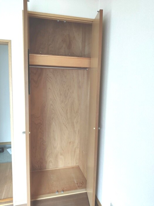 物件内観写真13　(収納)