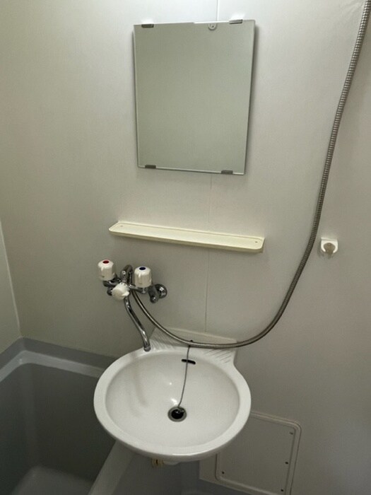 物件内観写真9　(洗面)