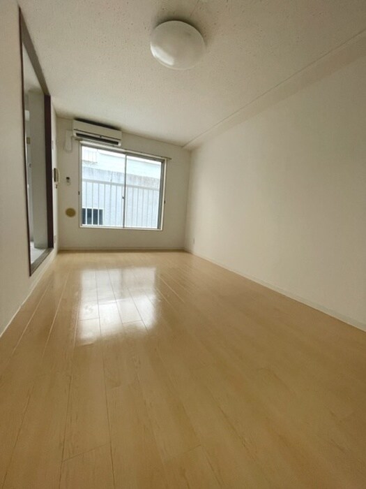 物件内観写真16　(居室)