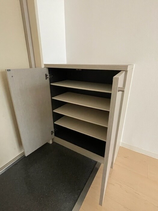 物件内観写真19　(靴箱)