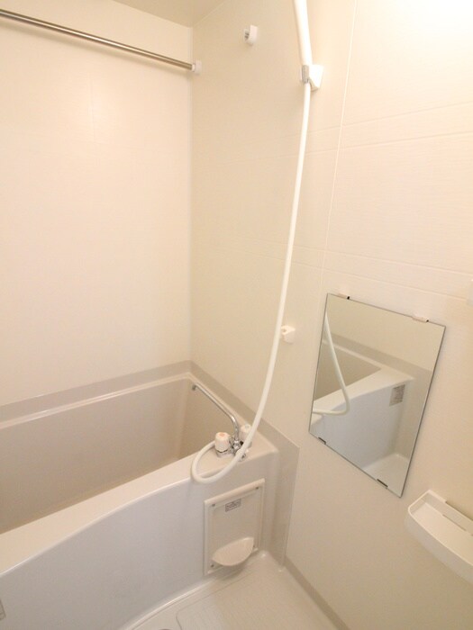 物件内観写真10　(バス／シャワールーム等)