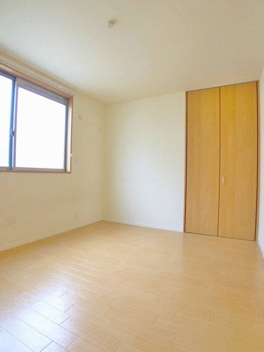 物件内観写真6　(居室)