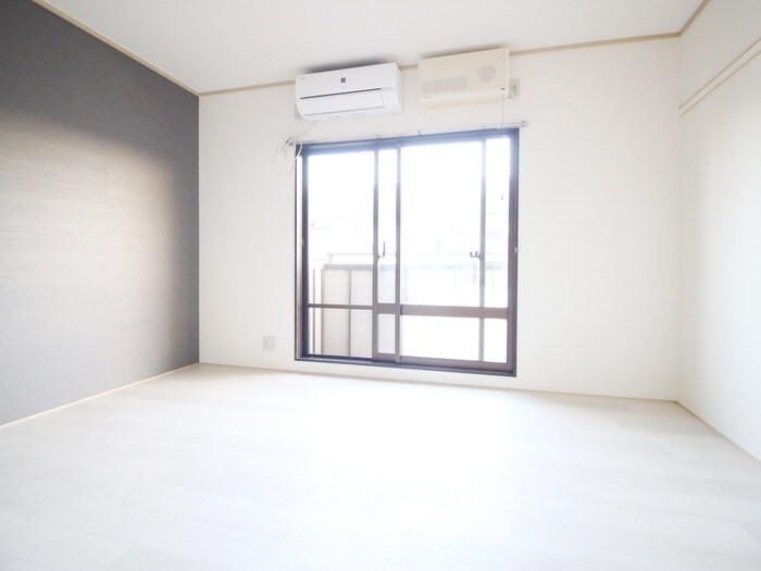 物件内観写真6　(居室)