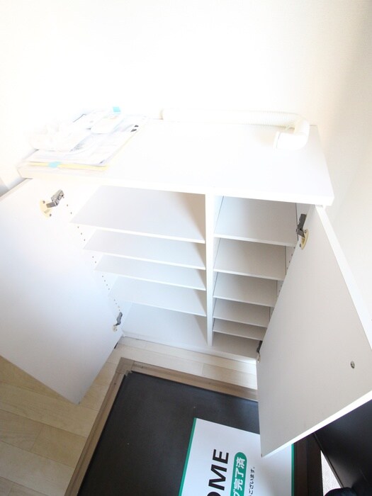 物件内観写真17　(靴箱)