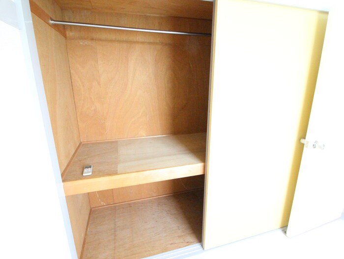 物件内観写真16　(収納)