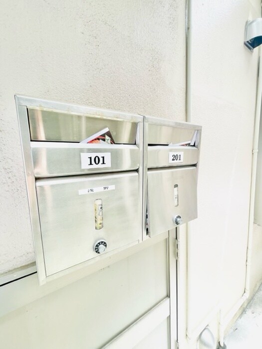 物件外観写真4　(建物設備)