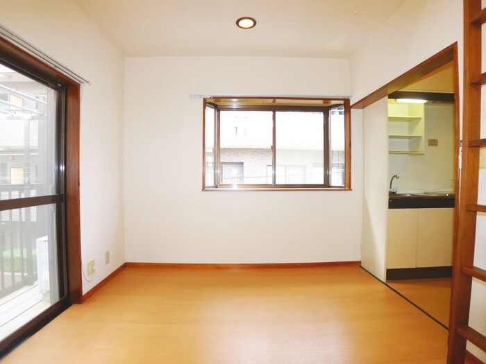 物件内観写真18　(居室)