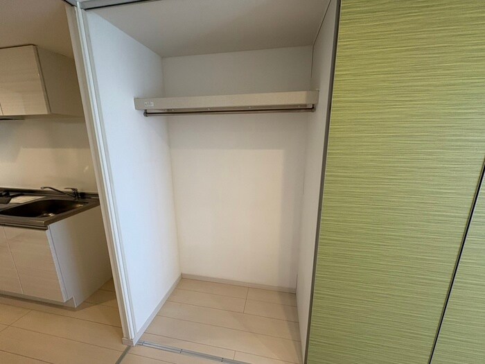 物件内観写真18　(収納)