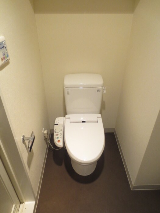 物件内観写真11　(トイレ)