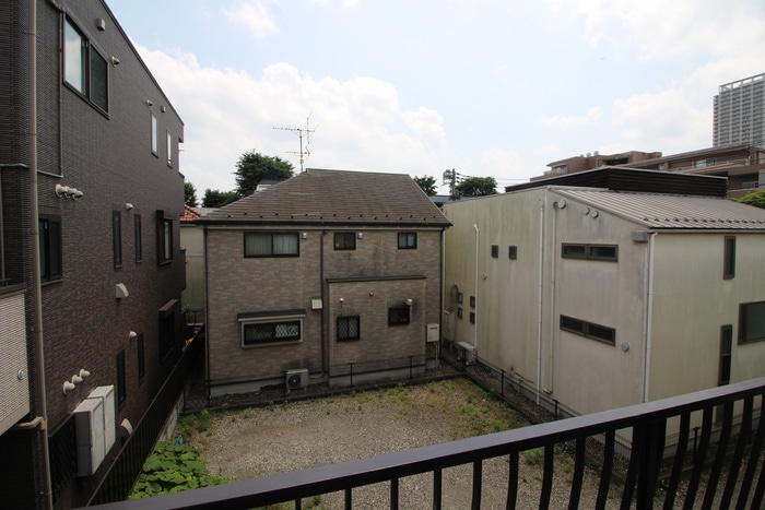 物件内観写真21　(室内からの展望)