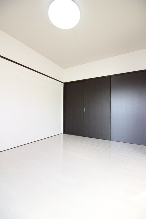 物件内観写真5　(居室)