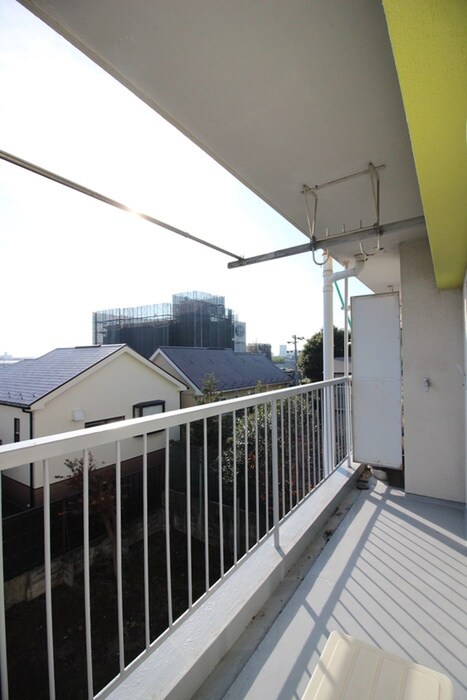 物件内観写真20　(室内からの展望)