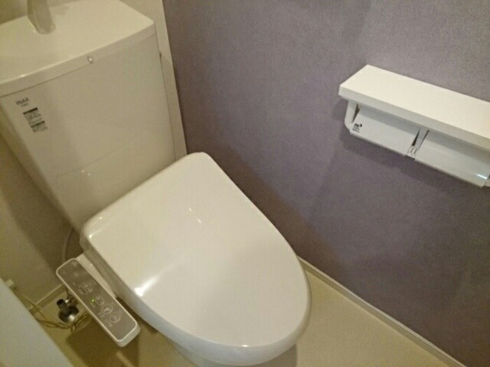 物件内観写真8　(トイレ)