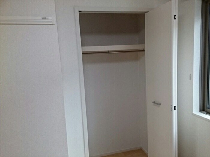 物件内観写真10　(収納)
