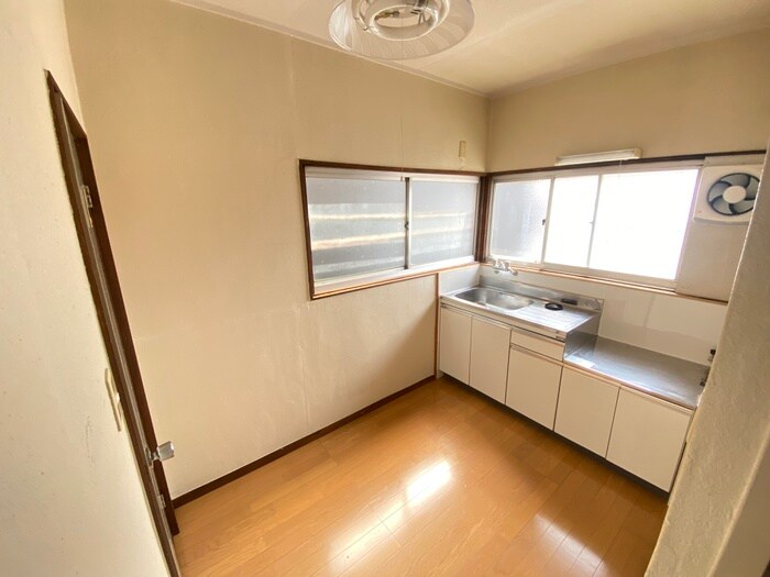 物件内観写真16　(キッチン)