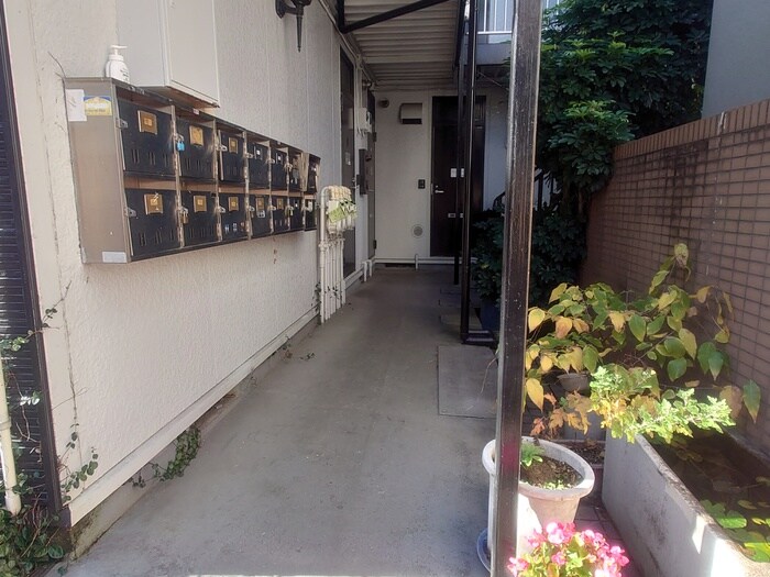 物件外観写真4　(建物設備)