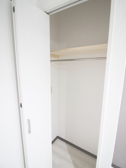 物件内観写真10　(収納)