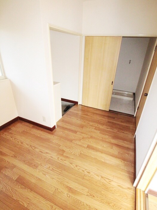 物件内観写真19　(居室)