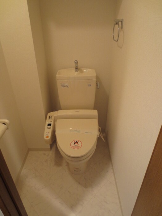 物件内観写真13　(トイレ)