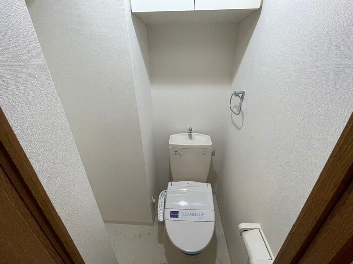 物件内観写真14　(トイレ)