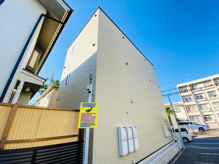 物件外観写真2　(外観写真)