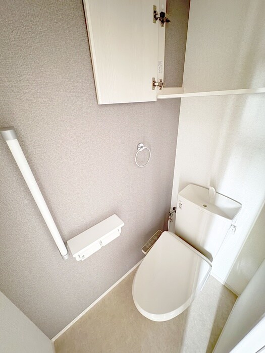 物件内観写真18　(トイレ)