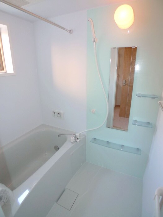 物件内観写真10　(バス／シャワールーム等)