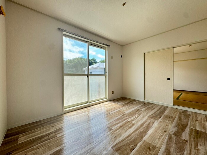 物件内観写真11　(居室)