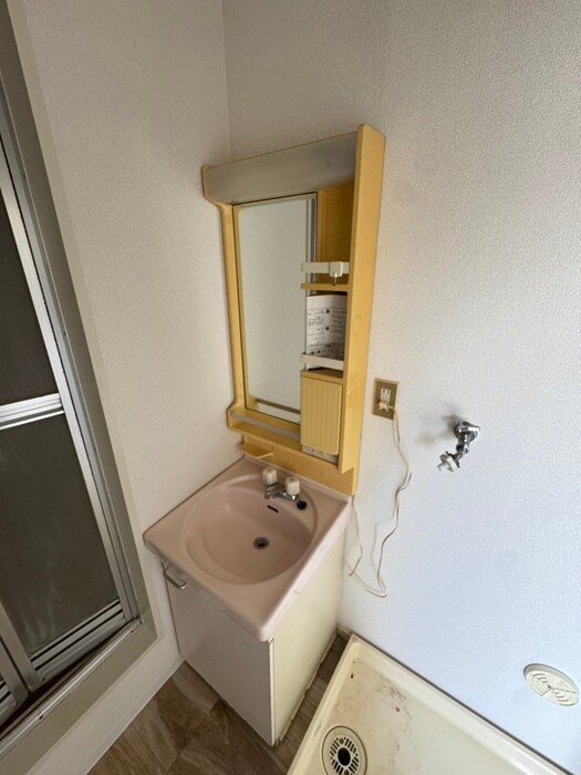 物件内観写真14　(収納)