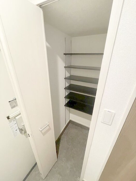 物件内観写真19　(靴箱)