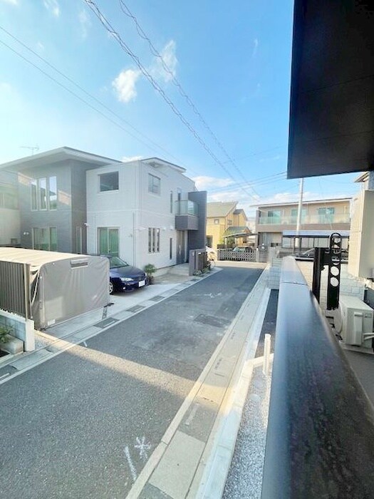 物件内観写真22　(室内からの展望)