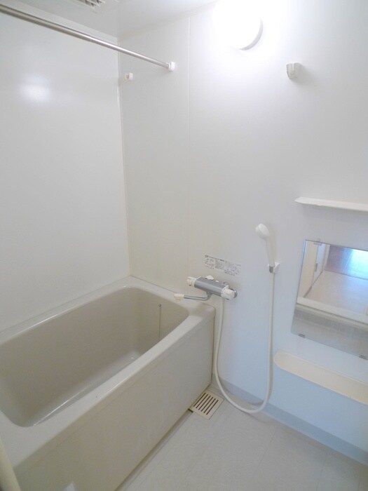 物件内観写真12　(バス／シャワールーム等)