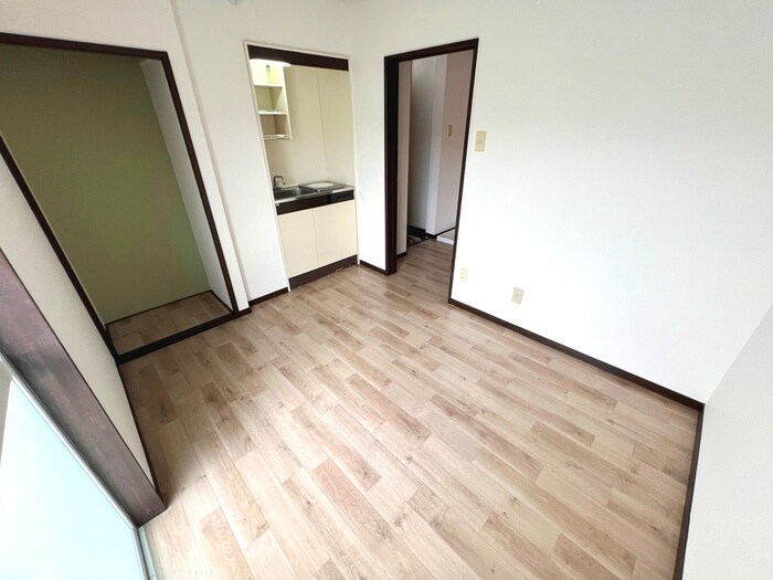 物件内観写真21　(居室)