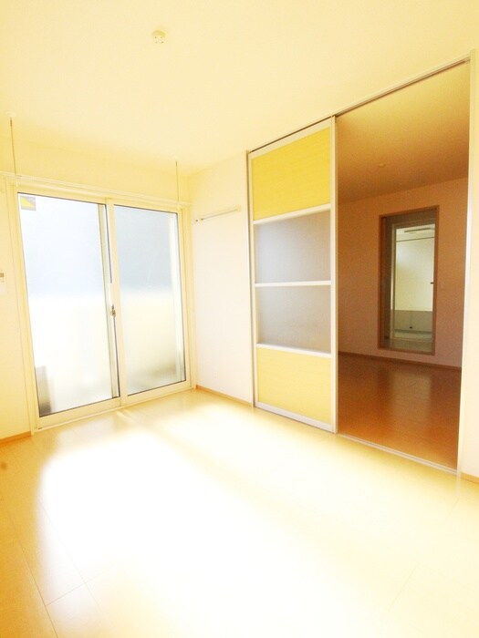 物件内観写真7　(居室)